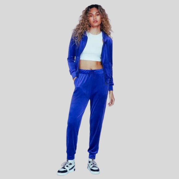 Royal Threads Canada Blue Tracksuit - Picture 1 of 16